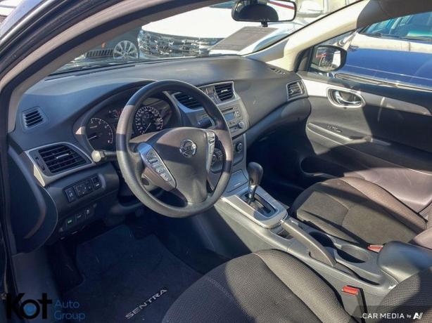 2013 Nissan Sentra S - NO ACCIDENTS! PERFECT CITY COMMUTER! EXCEPTIONAL FUEL ECO image 6