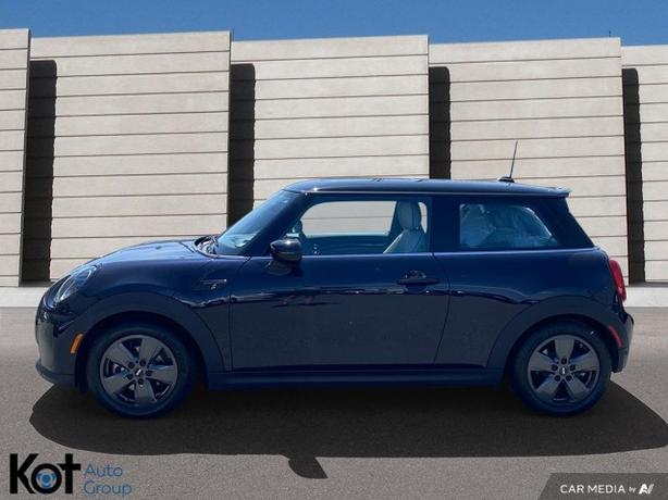 2023 Mini 3 door Cooper SE - 2 SETS OF TIRES! FULL EV! APPLE CARPLAY! VERY LOW K image 3