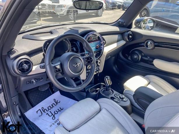 2023 Mini 3 door Cooper SE - 2 SETS OF TIRES! FULL EV! APPLE CARPLAY! VERY LOW K image 6