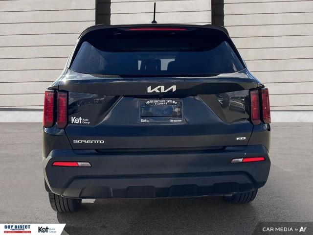 2023 Kia Sorento LX Premium AUTO, BLUETOOTH, ECO COMFORT SPORT SMART SNOW SAND A display photo