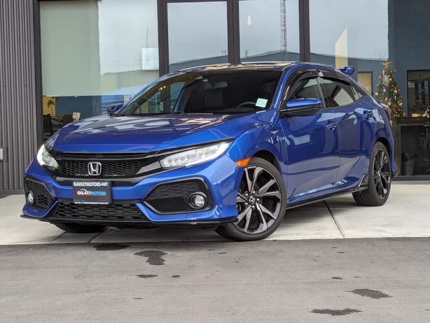 2018 Honda Civic Touring - Sunroof, NAV, Heated Seats, Automatic image 1