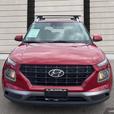 2021 Hyundai Venue Preferred APPLE CARPLAY! LANE KEEP ASSIST! NO ACCIDENT! thumbnail image 2