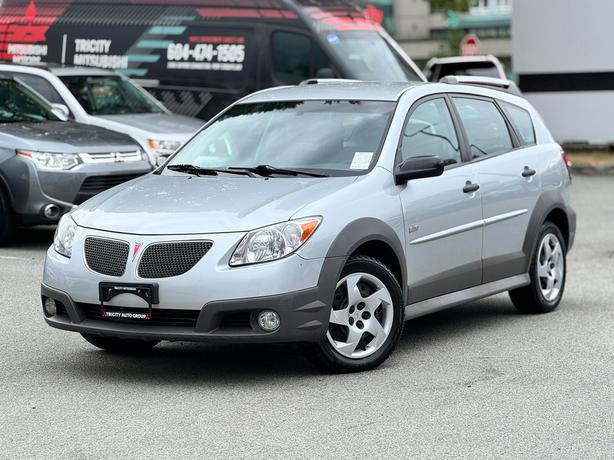 2005 Pontiac Vibe - Air Conditioning, Power Windows, Power Locks image 1