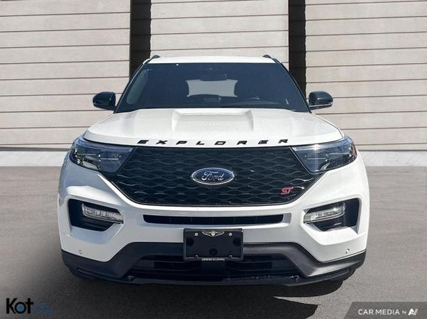 2023 Ford Explorer ST LEATHER! HEATED AND COOLED SEATS ! NO ACCIDENT! ONE OWNER! image 2