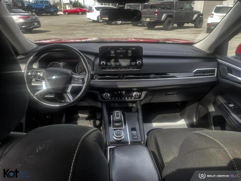 2022 MITSUBISHI OUTLANDER display photo