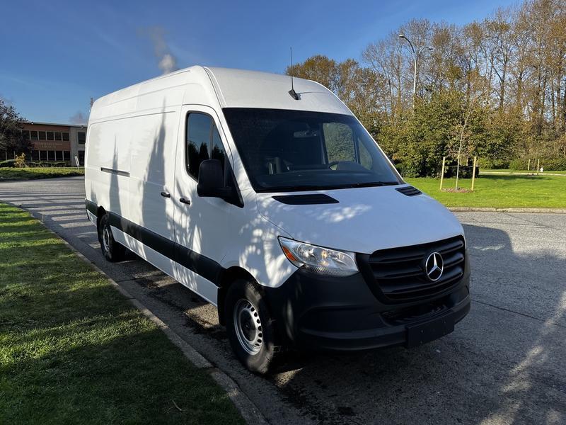 2022 Mercedes-Benz Sprinter 2500 High Roof Cargo Van 170 inch WheelBase Diesel display photo