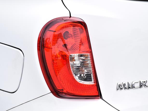 2016 Nissan Micra SV - BlueTooth, Cruise Control, Air Conditioning image 6
