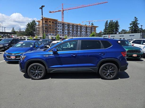 2023 Volkswagen Taos Comfortline | Remote Start | Heated Seats! image 3