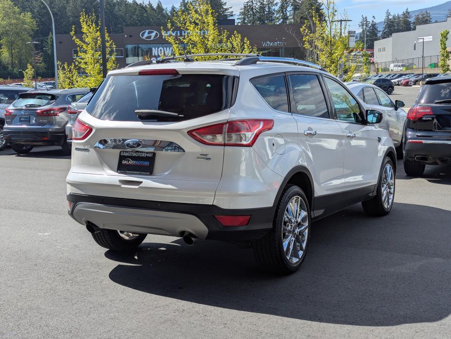 2015 Ford Escape SE - AWD, Sunroof, Heated Seats, NAV display photo