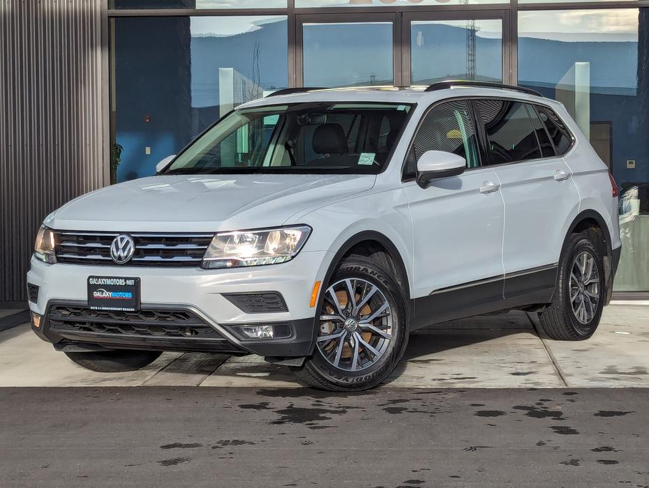 2019 Volkswagen Tiguan 4Motion display photo