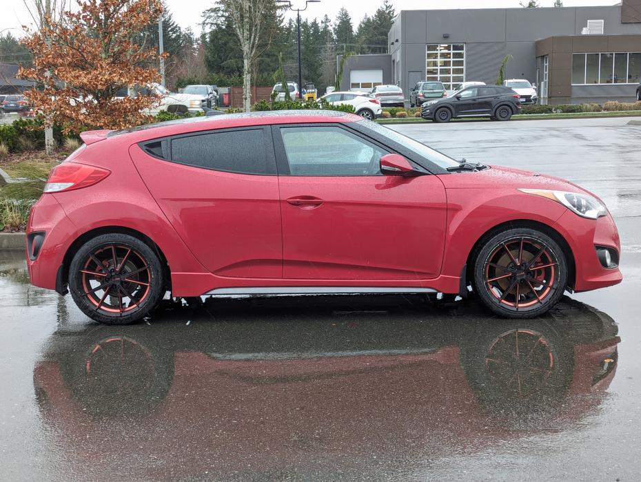 2015 Hyundai Veloster Turbo - Manual, Sunroof, Heated Seats, NAV display photo