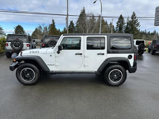 2015 Jeep Wrangler Willys Wheeler image 2