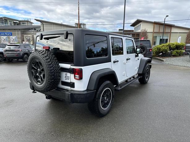 2015 Jeep Wrangler Willys Wheeler image 5