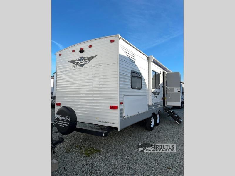Used 2021 Forest River RV Shasta OASIS 26BH display photo