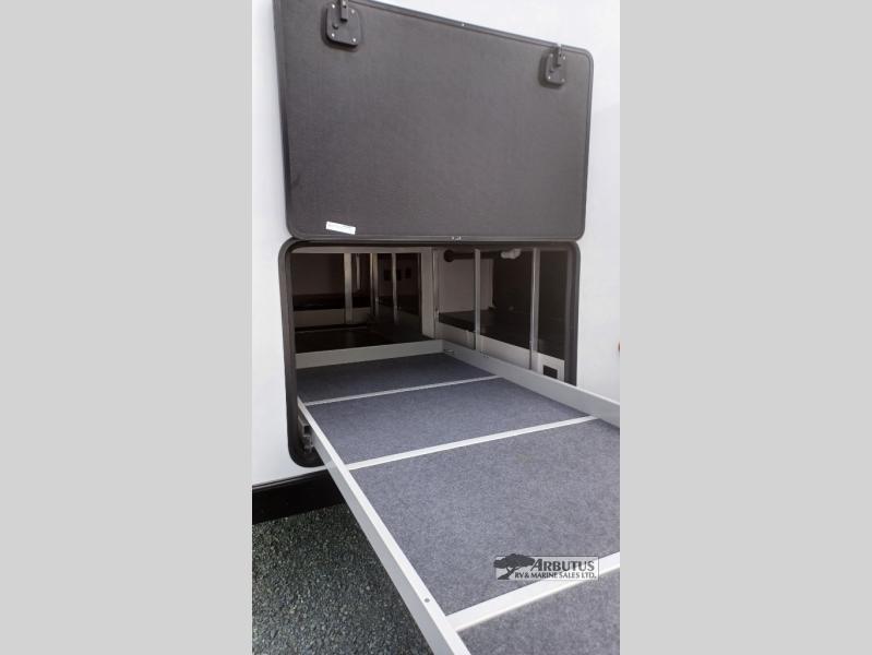 Used 2021 Alliance RV Paradigm 385FL display photo