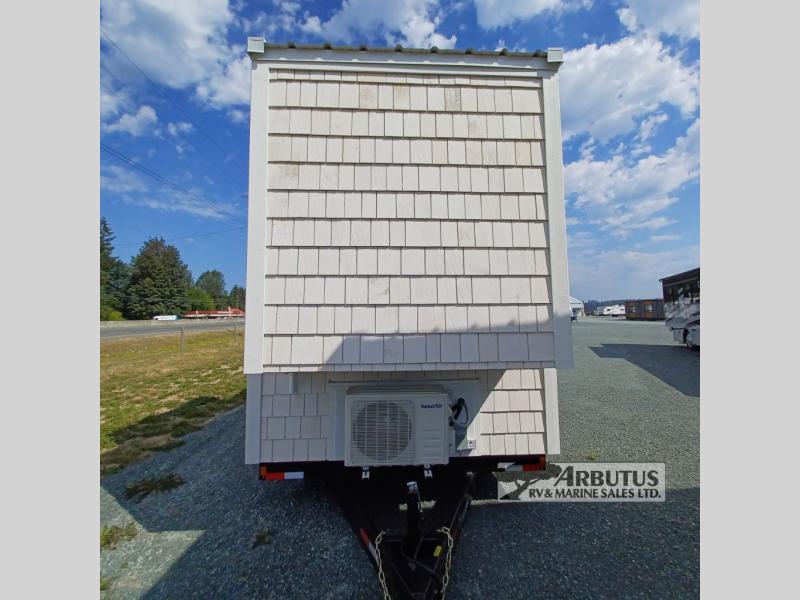 Used 2022 Stattonrock Construction GALIANO VILLA 32' display photo