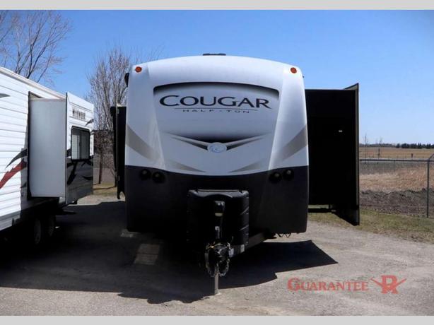 Used 2018 Keystone RV Cougar Half-Ton Series 32RLI image 2