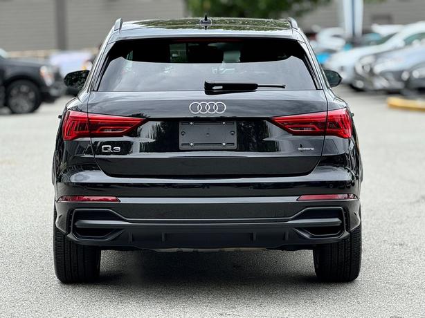 2021 Audi Q3 S Line Premium Plus - Black Optics Package image 6