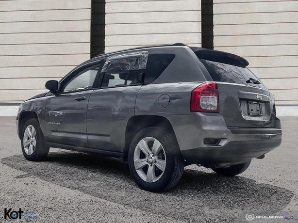 2011 JEEP COMPASS image 4