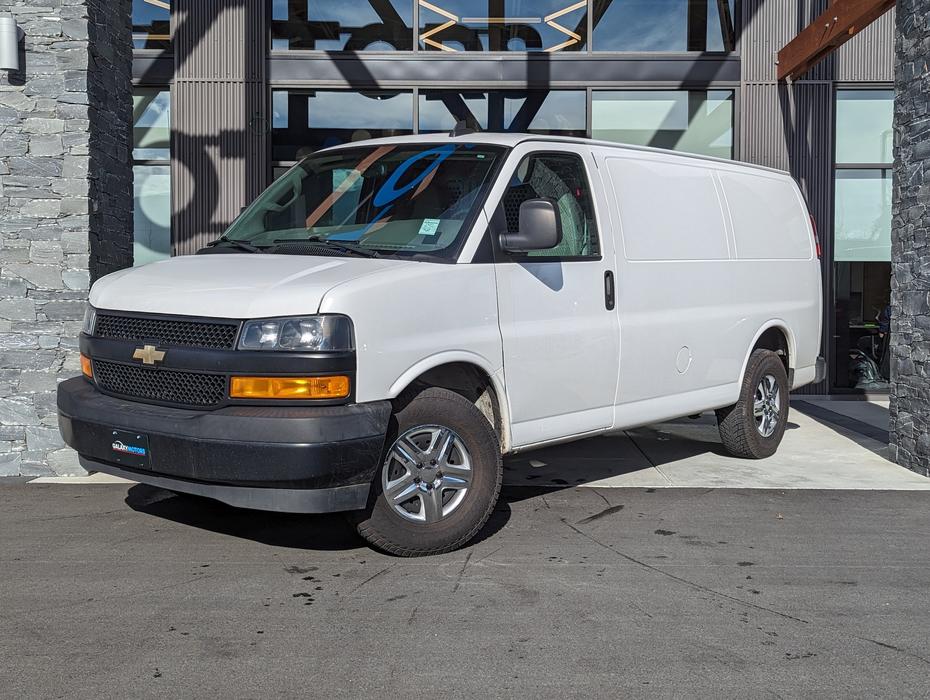 2019 Chevrolet Express 2500 Cargo display photo