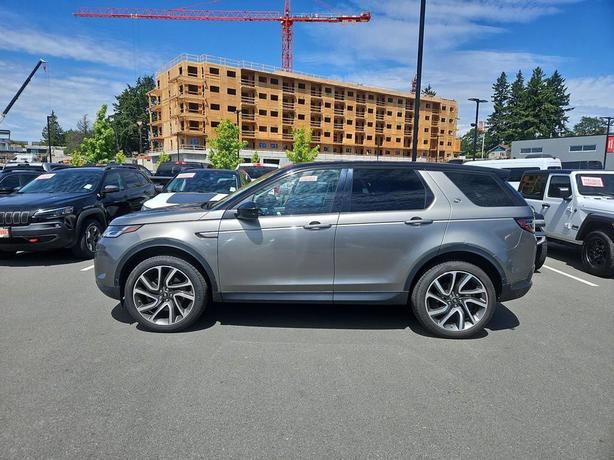 2020 Land Rover Land Rover Discovery Sport SE 4WD | No Reported Accidents! image 3
