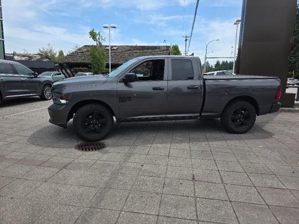 2021 RAM 1500 Classic Express 4x4 Quad Cab 6'4 Box | Bluetooth Connection | Back image 5