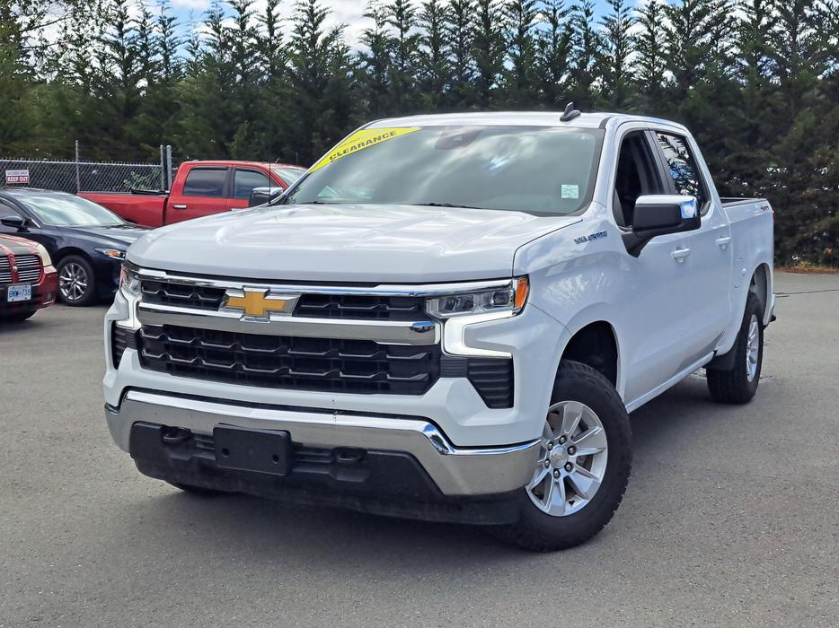 2023 Chevrolet Silverado 1500 LT1 display photo