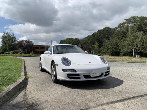 2008 Porsche Carrera 4 JDM Import image 2