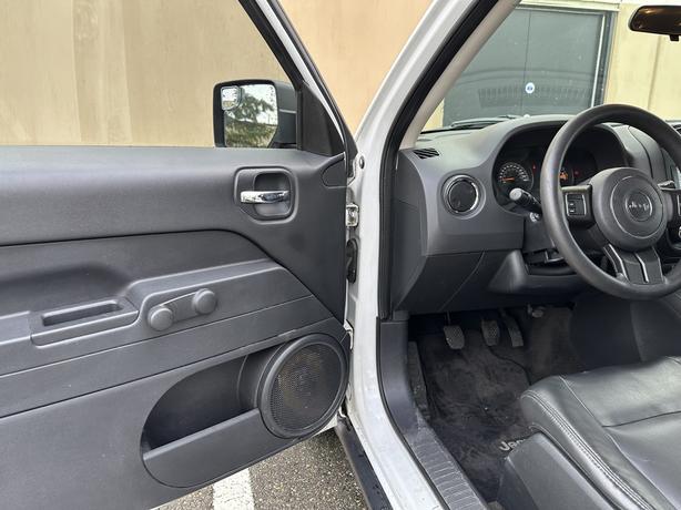 2014 Jeep Patriot image 7