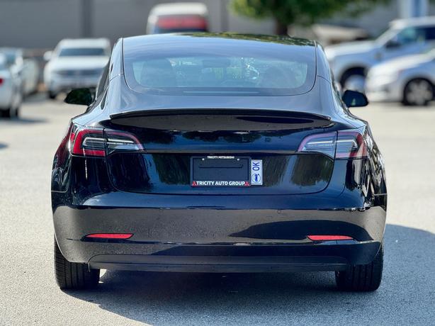 2019 Tesla Model 3 Standard Range Plus - Premium Connectivity image 6