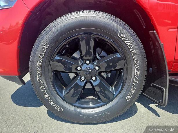 2023 RAM 1500 Classic Express 4x4 Quad Cab 6'4 Box | No Accidents! image 6