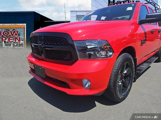 2023 RAM 1500 Classic Express 4x4 Quad Cab 6'4 Box | No Accidents! image 8