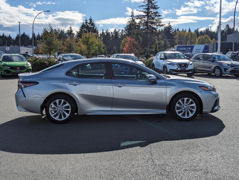 2022 Toyota Camry SE - No Accidents, Heated Seats/Steering Wheel display photo