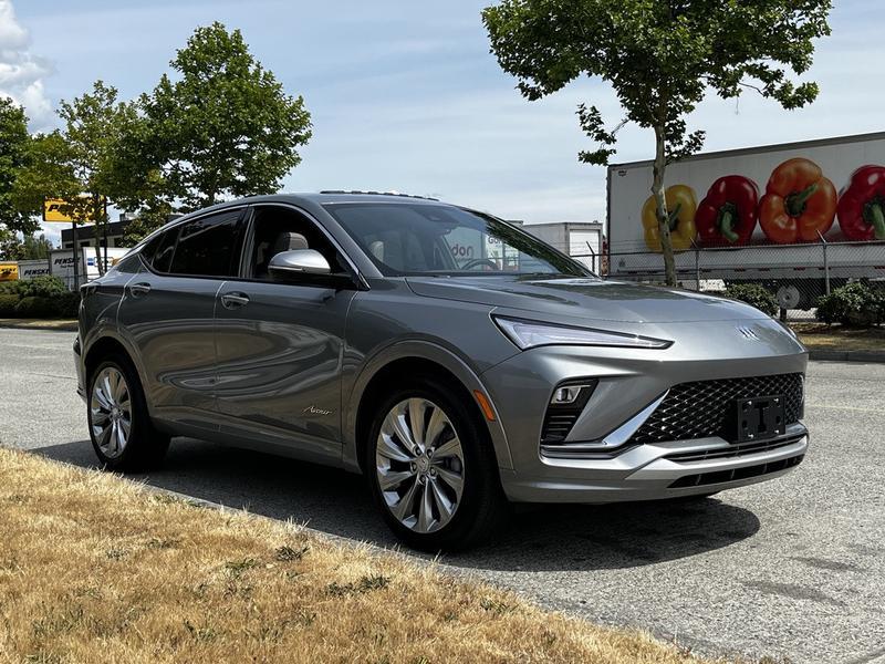 2024 Buick Envista Avenir display photo