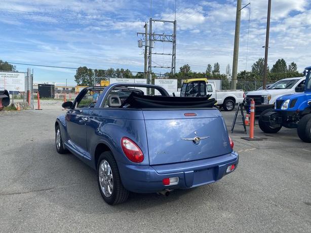 2007 Chrysler PT Cruiser Touring Convertible image 3