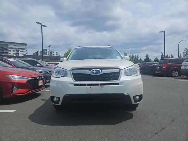 2015 Subaru Forester i Touring | Power Liftgate | Cruise Control! image 2