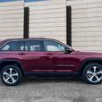 2023 Jeep Grand Cherokee 4xe 30th Anniversary EXECUTIVE DEMO!! thumbnail image 3