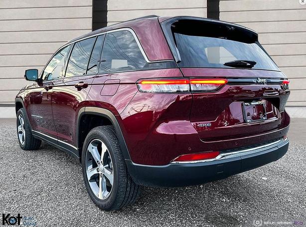2023 Jeep Grand Cherokee 4xe 30th Anniversary EXECUTIVE DEMO!! image 5