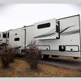 Used 2023 Keystone RV Montana 3761FL thumbnail image 4