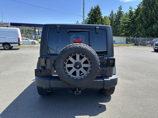 2017 Jeep Wrangler Sport image 4