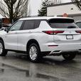 2025 Mitsubishi Outlander PHEV LE - $10,000 Discount, Manager Demo! thumbnail image 4