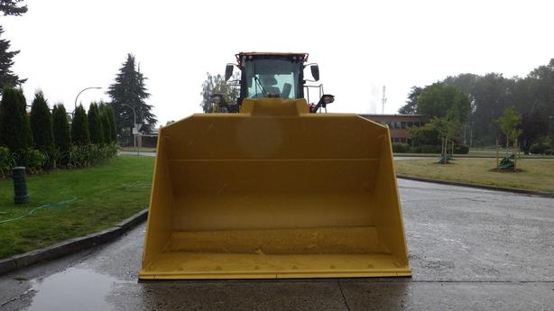 2019 Caterpillar 972M XE Front End Loader Diesel image 3