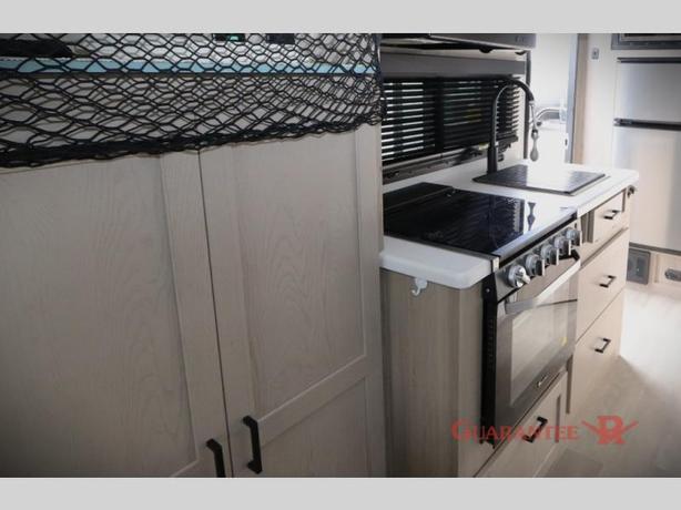 Used 2023 Forest River RV Rockwood GEO Pro G19FBS image 7