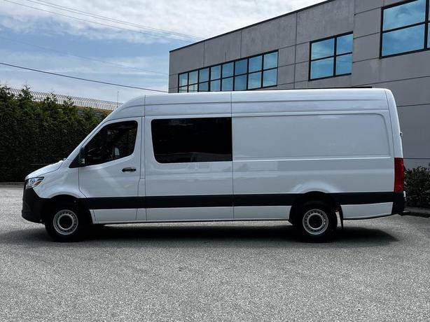 2019 Mercedes-Benz Sprinter 3500  5 Passenger High Roof  Cargo Van 170-inch Whee image 6