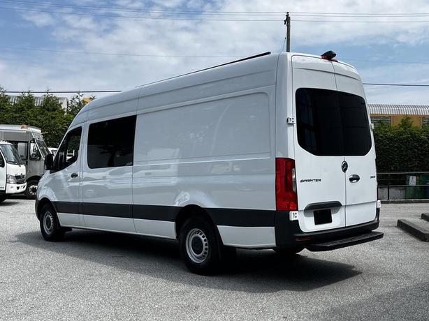 2019 Mercedes-Benz Sprinter 3500  5 Passenger High Roof  Cargo Van 170-inch Whee image 7