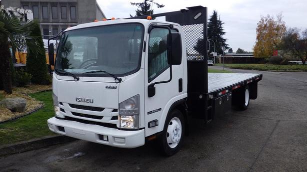 2017 Isuzu NPR 16 Foot Flat Deck Dually 3 Seater image 4