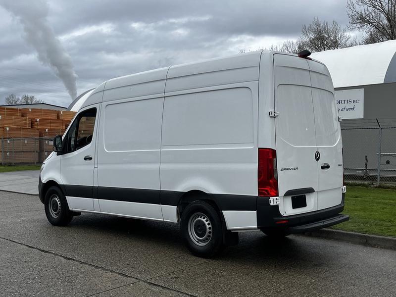 2021 Mercedes-Benz Sprinter 2500 High Roof Cargo Van 144 Inch WheelBase Diesel display photo