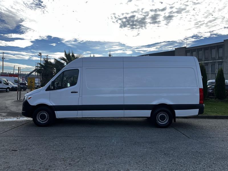 2022 Mercedes-Benz Sprinter 2500 High Roof Cargo Van 170 inch WheelBase Diesel display photo