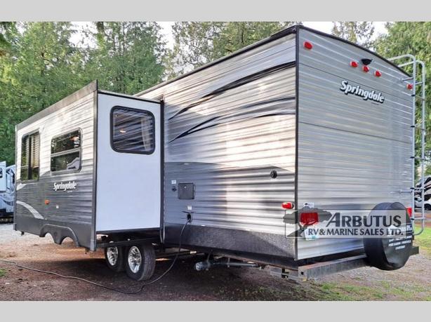 Used 2018 Keystone RV Springdale 270BHWE image 3