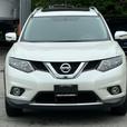 2016 Nissan Rogue SV - Power Liftgate, Navigation, 360 Cameras thumbnail image 2
